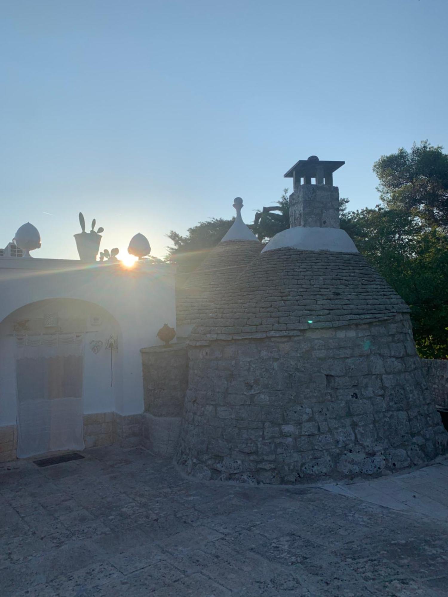 Il Trullo Di Simona Bed & Breakfast Locorotondo Exterior photo