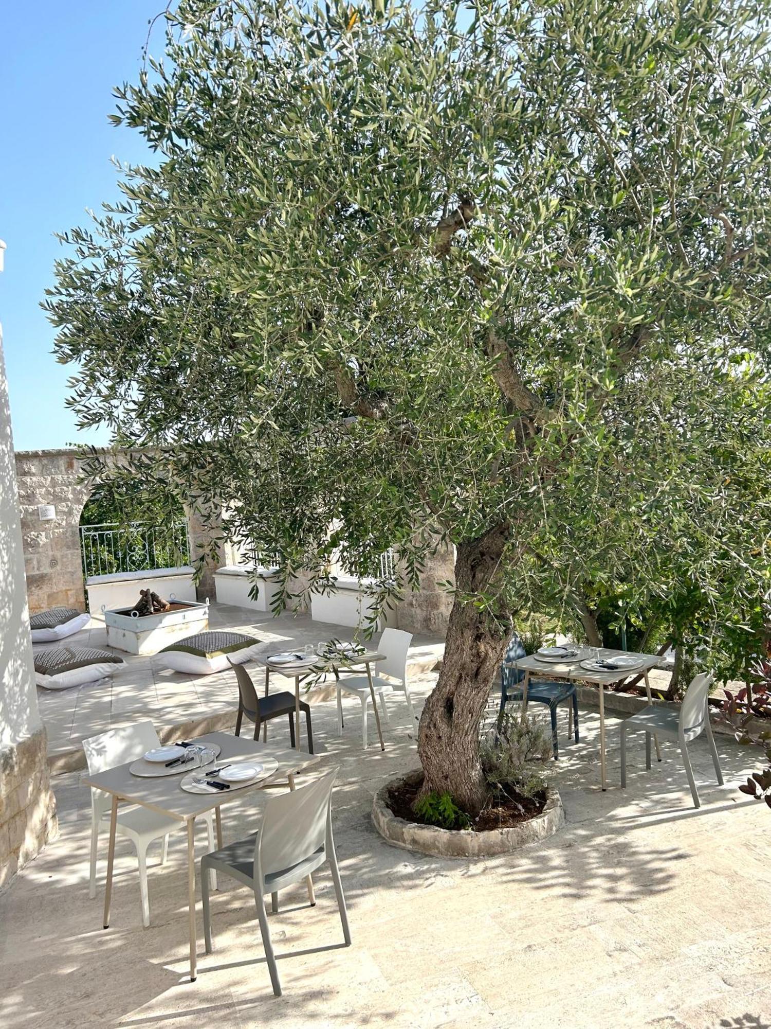 Il Trullo Di Simona Bed & Breakfast Locorotondo Exterior photo