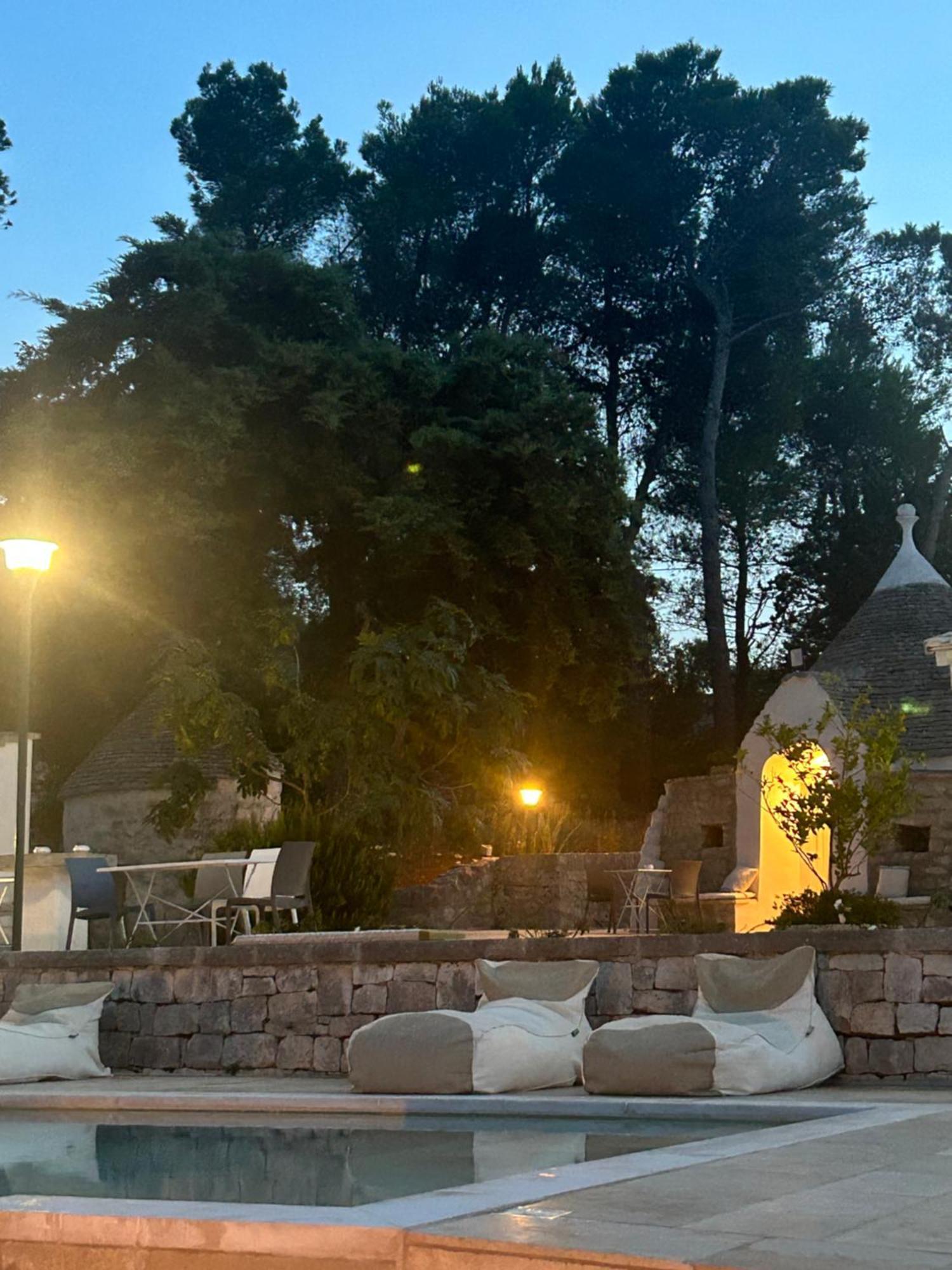 Il Trullo Di Simona Bed & Breakfast Locorotondo Exterior photo